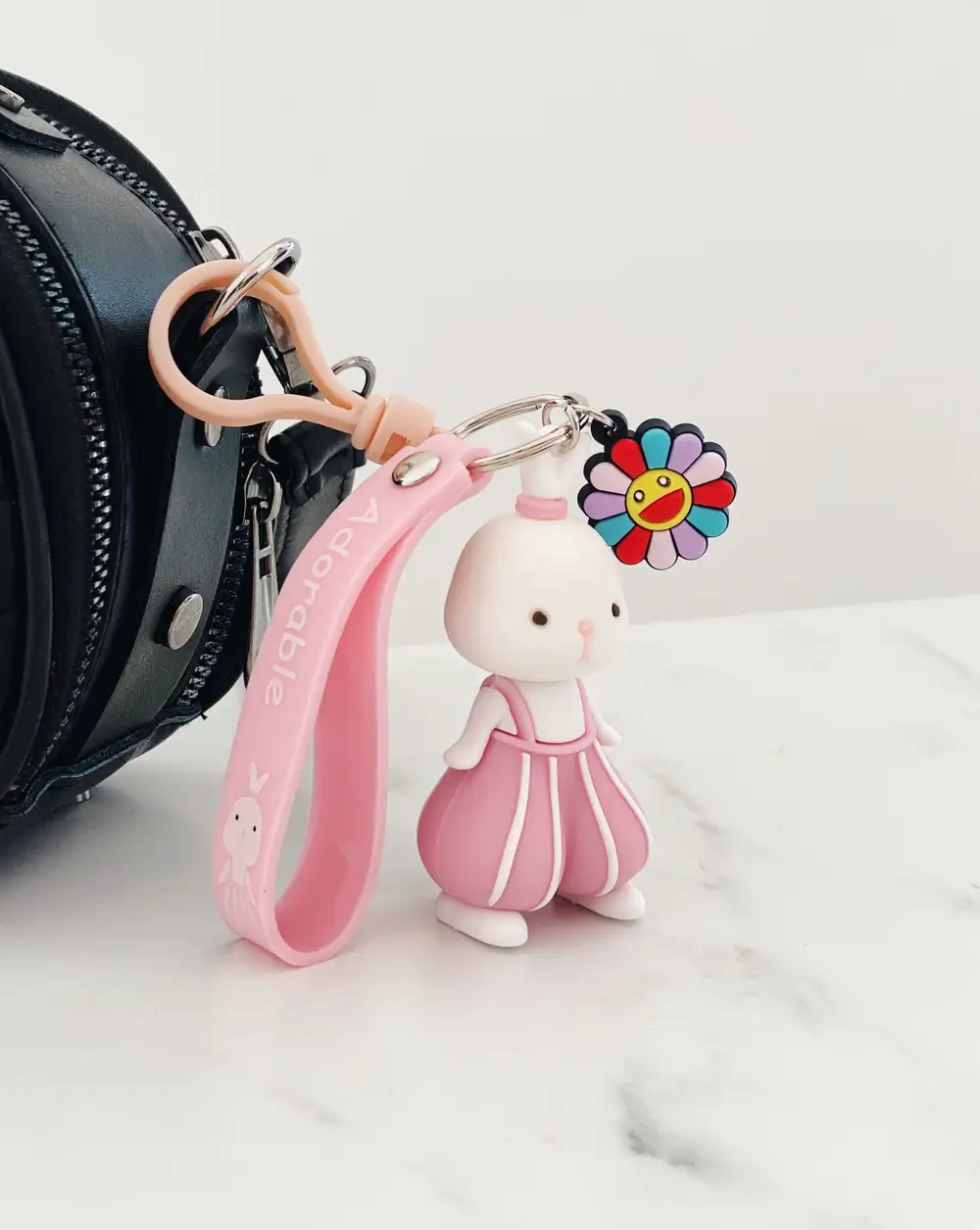 Anahtarlık Çanta Aksesuarı - Pembe Tavşan Renkli Papatyalı Anahtarlık