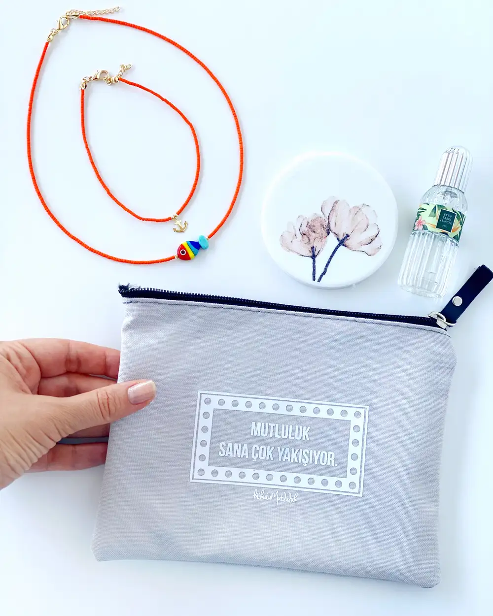 Yaz Çantaları Serisi - Mutluluk Sana Çok Yakışıyor hediye kutusu