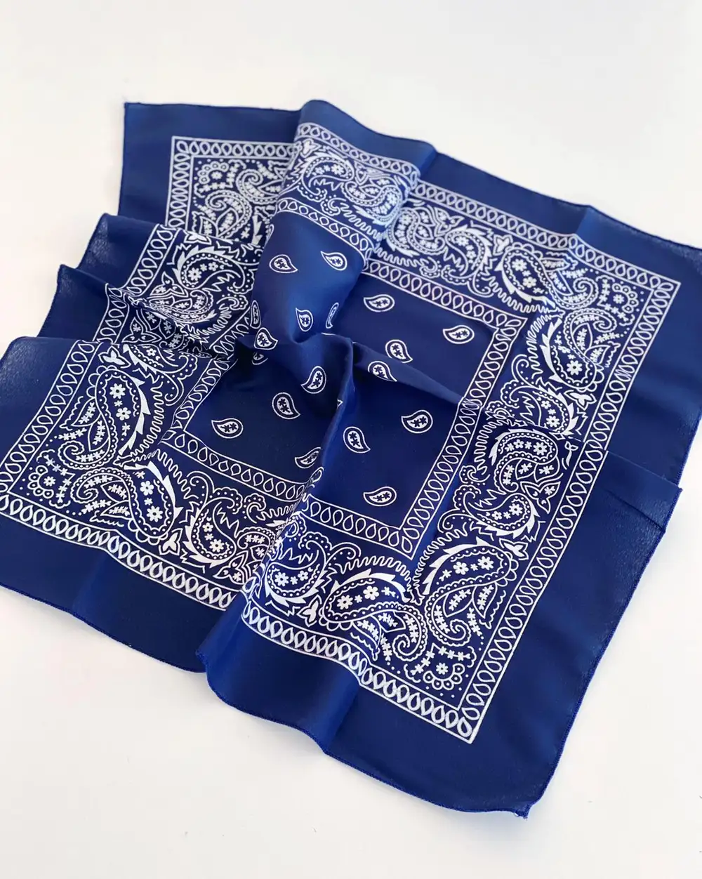 Lacivert Mandala Desenli Bandana