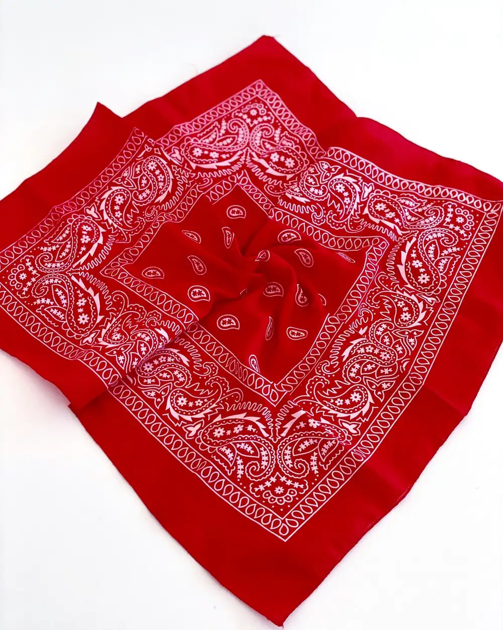 Kırmızı Mandala Desenli Bandana