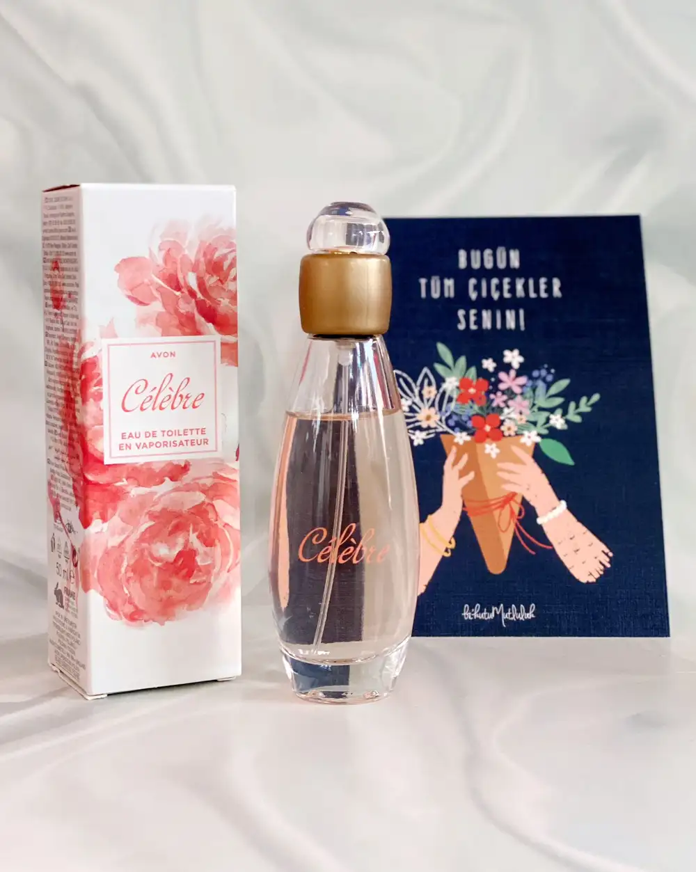 Avon Celebre Kadın Parfüm EDT 50 ml