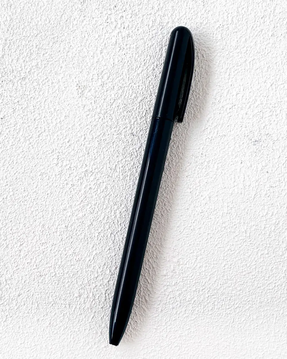 Siyah Plastik Tükenmez Kalem