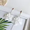 Zarif Sedefli Mermer Çiçek Küpe (Beyaz) Küçük 