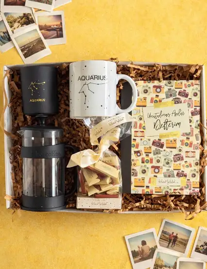 Mutlu Anılar Biriktir Kova Burcu Hediye Kutu Seti