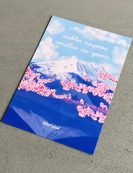 Çiçekler Açıyorsa Umutlar Da Yeşerir Motto Kartı Kartpostal