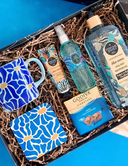Mavi Ayçiçeği Enerjisi Ferahlatan Kadına Hediye Kutusu Seti
