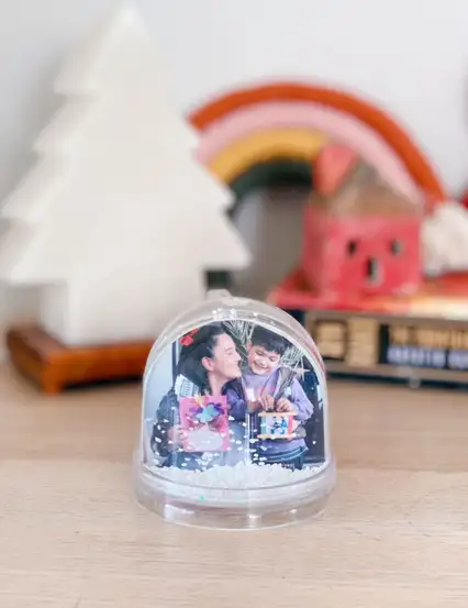 Kişiye Özel Çift Taraflı Fotoğraflı Işıltılı Kar Küresi