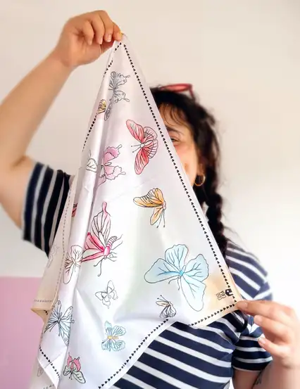 Coco Casa Saten Yaza Merhaba Kelebekler Sarı Fular Bandana