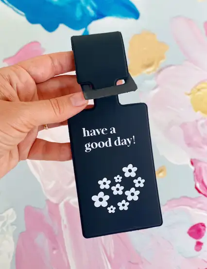Have A Good Day Pasaport Kılıfı Ve Zarif Papatyalar Bavul Etiketi Siyah Cool Kadına Hediye Seti