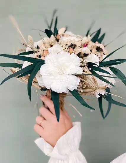 Tokyo Gelin Buketi Çiçeği ve Damat Yaka Çiçeği Lüx Söğüt Okaliptus