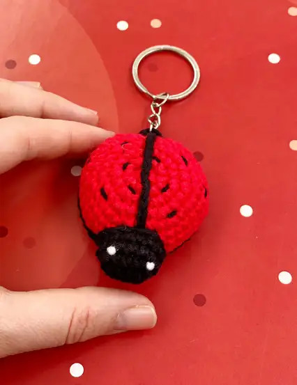 Amigurumi Uğur Böceği Şans Anahtarlık