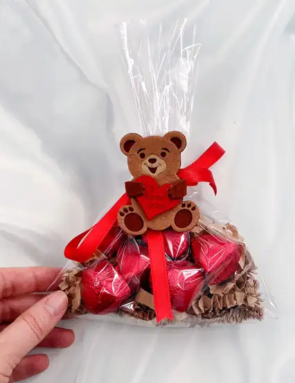 Ayıcıklı Kırmızı Kalp Melodi Sevgiliye Çikolata Hediye Paketi