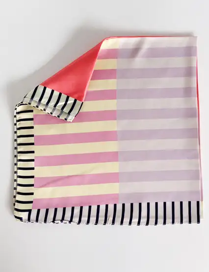 Pastel Renkler Modern Desenli Saten Fular