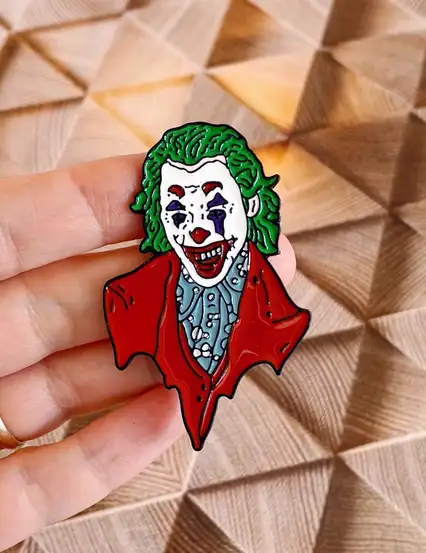 Joker Joaquin Phoenix Hediye Rozet