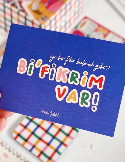 Bi Fikrim Var Motto Kartı