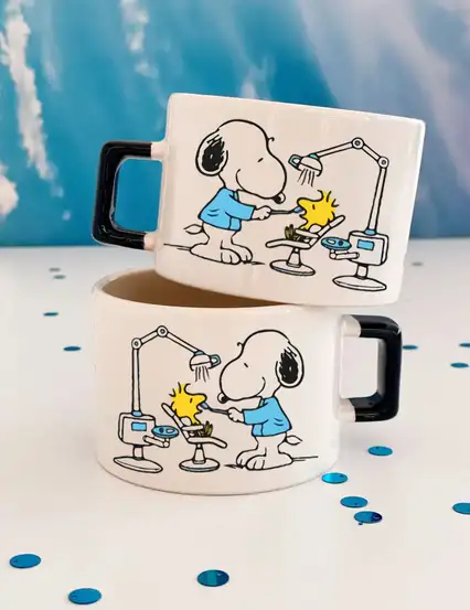 Diş Hekimine Snoopy Kupa