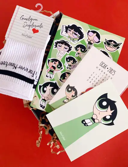 Yakın Arkadaşlar Powerpuff Girls Yılbaşı Hediye Kutusu