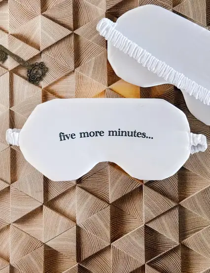 Five More Minutes Beş Dakika Daha Saten Uyku Bandı