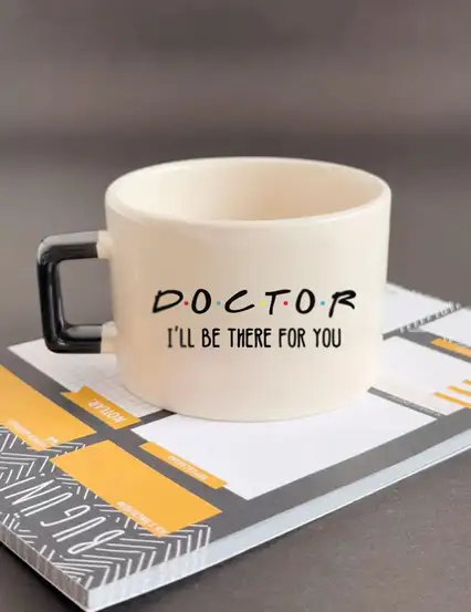 Friends Dizisi Temalı Doktora Hediye Kupa