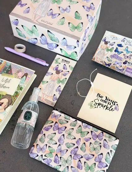 Daily Spark Kelebekli Hediye Kutusu Seti