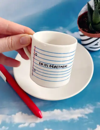 En İyi Öğretmene Türk Kahvesi Fincanı
