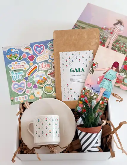 Çiçek Gibi Hediye Kutusu