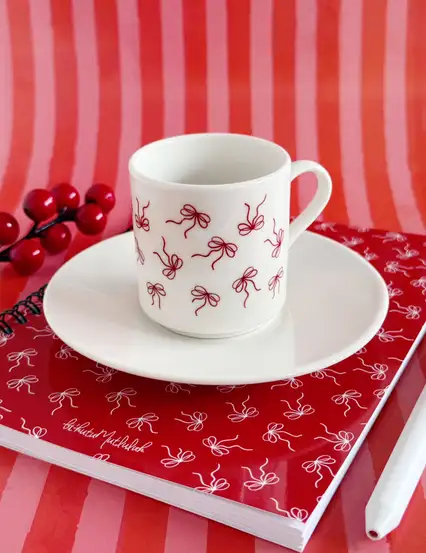 Fiyonklu Yılbaşı Türk Kahvesi Fincanı