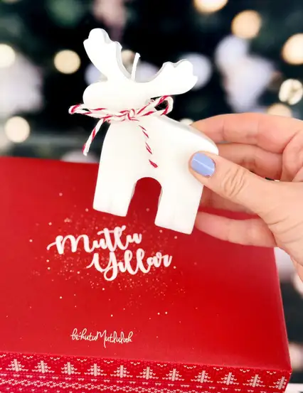 Yılbaşı Geyikli Beyaz Mum