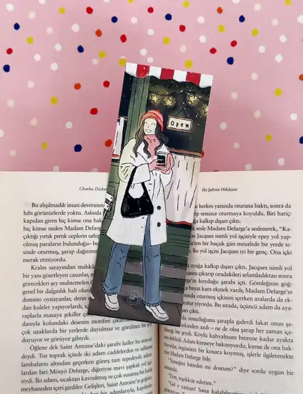 Kahvesever Kız Çizimli Kitap Ayracı