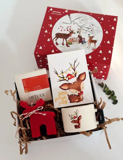 Geyikli Yılbaşı Hediye Kutusu