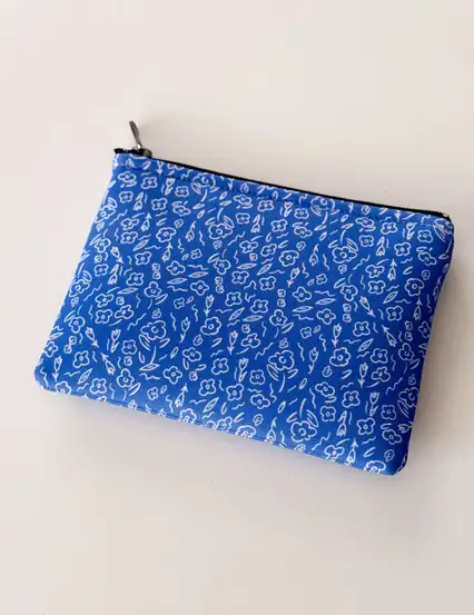 Feel Çiçekli Clutch Kalemlik