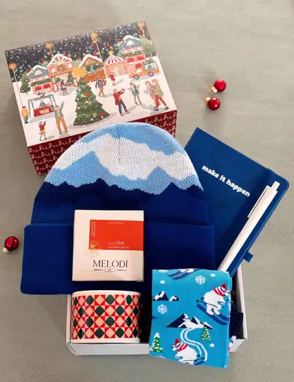 Erkeğe Şık Yılbaşı Hediye Kutusu