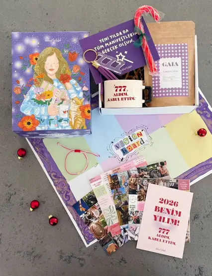 Vizyon Panolu Yılbaşı Hediye Kutusu