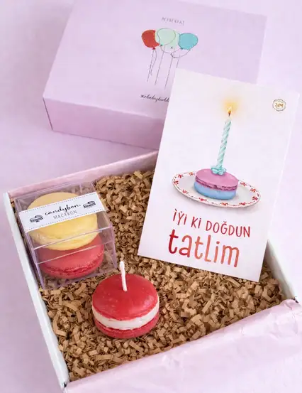Makaronlu  Doğum Günü Hediyeleri Kutusu