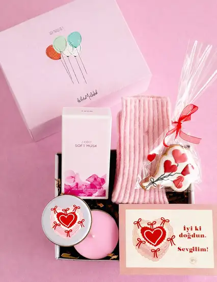 Sevgiliye Doğum Günü Hediye Kutusu