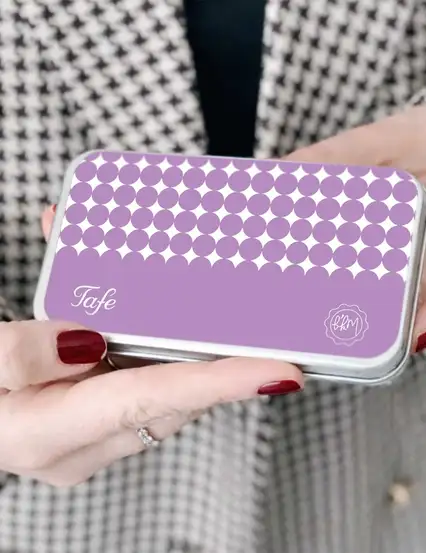 Tafe - Lilac Metal Kutulu Çikolata Kaplı Fıstıklı Lokum 110gr