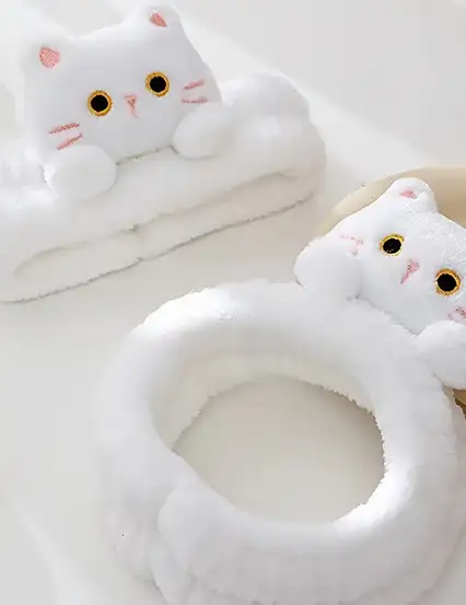 Kedi Figürlü Tüylü Peluş Beyaz Saç Bakım Bandı