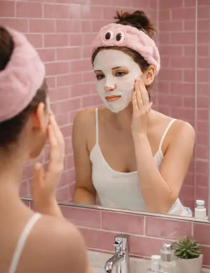 Üzeri Göz Figürlü Pofuduk Pembe Saç Bakım Bandı