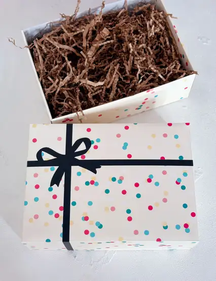 Collection Bikutumutluluk Büyük Konfeti Kurdeleli Hediye Paketi ( Boş Hediye Kutusu )