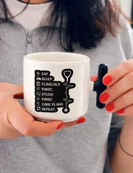 Doktorun Yaşam Döngüsü Kupa