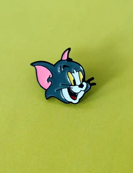 Tom Kedi Rozet