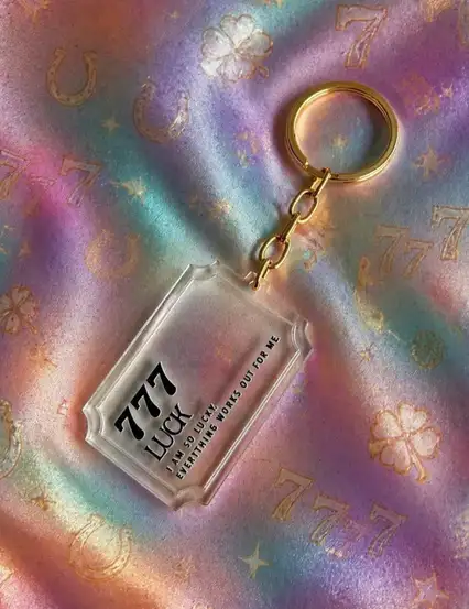 Manifest Luck 777 Hediyelik Anahtarlık