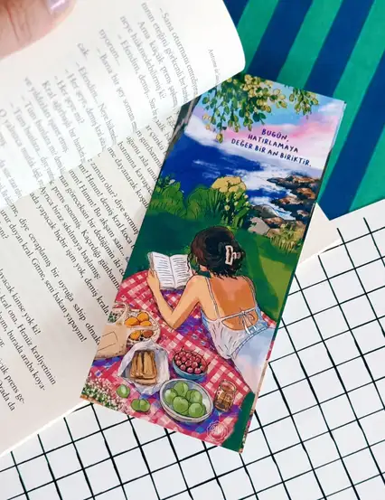 Daydream Mood  Kız Çizimli Kitap Ayracı