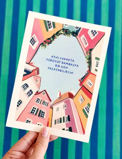 Daydream Bambaşka Bir Gün Motto Kartı Kartpostal