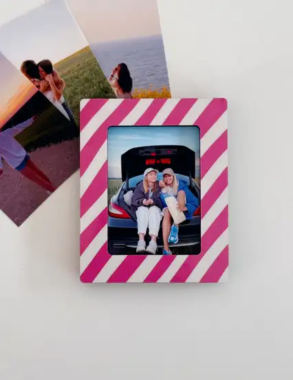 Her Günü Kutla Magnet Çerçeve Ve Kişiye Özel 4'lü Mini Fotoğraf Baskısı 6x9 cm