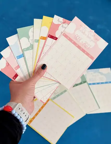 2027 Takvimi Renkli Pastel Renkler Masa Takvimi