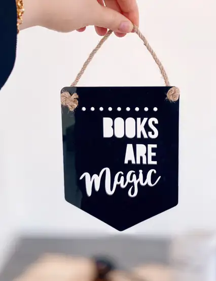 Books are magic siyah duvar süsü