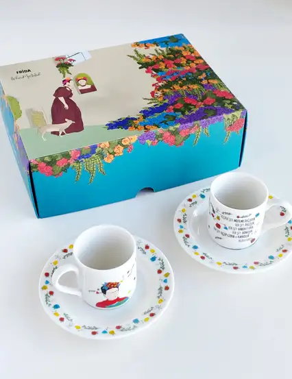 Porselen Türk Kahvesi Fincanı Hediye Kutusu Frida Kahlo Mottolu
