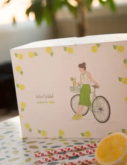 Limonata Bisikletli Kız Boş Hediye Kutusu