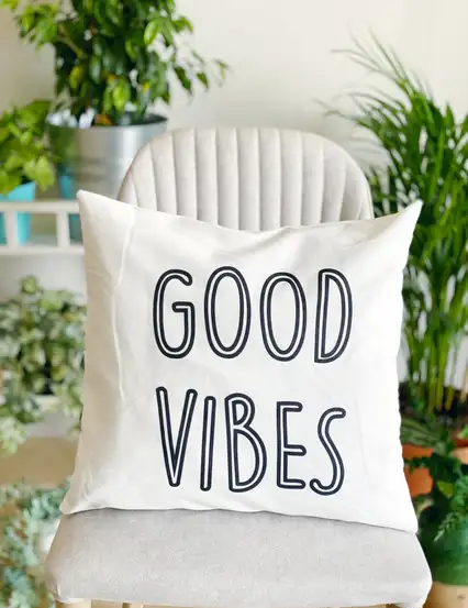 Yastık Kılıfı - Good Vibes Kırlent Kılıfı